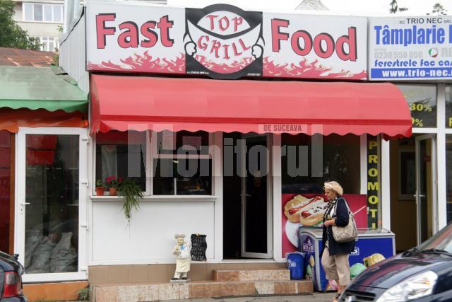 Fast-food de vânzare în centrul Sucevei