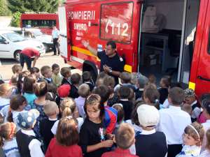 Numeroşi copii au fost prezenţi la Ziua Pompierilor
