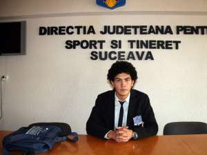 Bogdan Baciu este elevul fălticenean care va reprezenta România la ONU