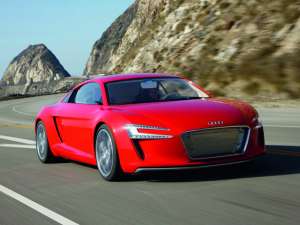 Audi va livra anul viitor prima mașină sport cu propulsie electrică