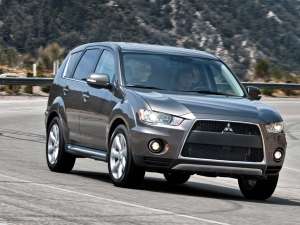 Mitsubishi Outlander, restilizat discret