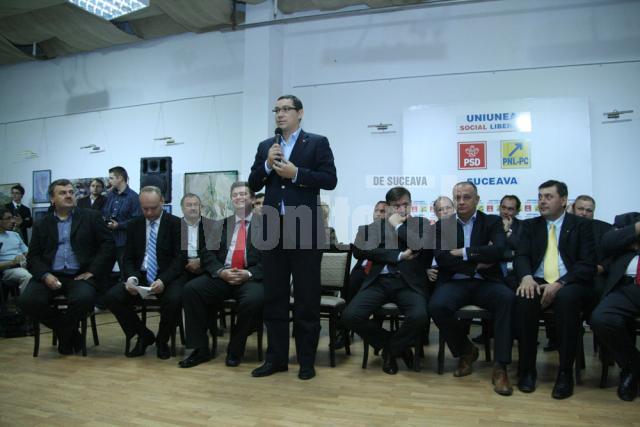 Liderii USL s-au întâlnit cu membrii PSD şi PNL din Suceava