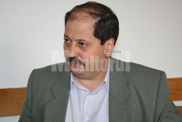 Şeful Inspectoratului Şcolar Judeţean Suceava, Petru Carcalete