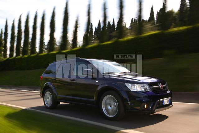 Fiat introduce noul minivan Freemont
