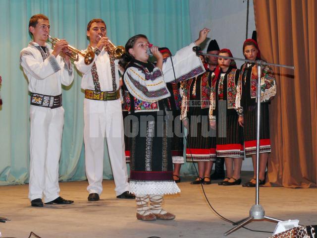 Ansamblul „Poieniţa”, în spectacol la Voloca
