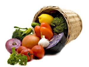 Fructele şi legumele crude scad riscul genetic de maladii cardiace. Foto: Shutterstock