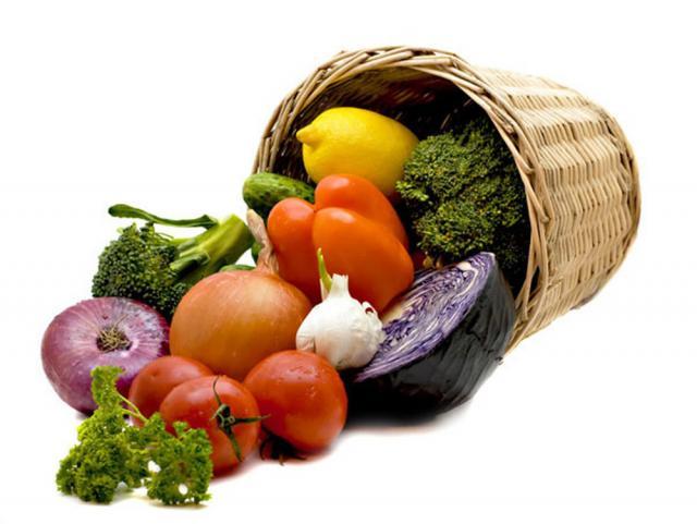 Fructele şi legumele crude scad riscul genetic de maladii cardiace. Foto: Shutterstock