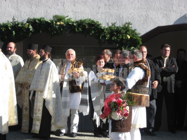 Sfinţirea centrului filantropic din Valea Putnei