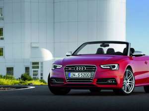 Audi A5 Cabrio experimentează condusul în aer liber