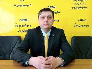 Preşedintele Organizaţiei Municipale a PNL Suceava, Marius Zmău