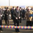 Preşedintele CJ Suceava, Gheorghe Flutur, şi directorul general al grupului francez, Bernard Esquirol, la tăierea panglicii inaugurale