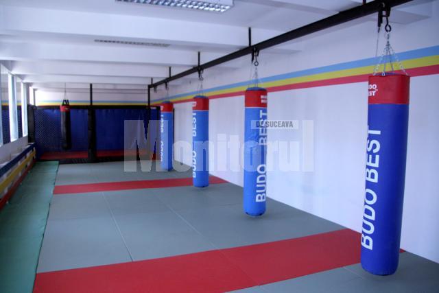 Prima sală de arte marţiale mixte – MMA din zona Moldovei