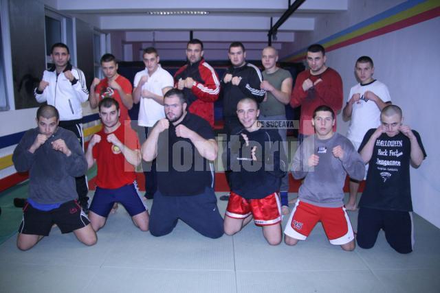 Ghiţă îşi pregăteşte armata de MMA