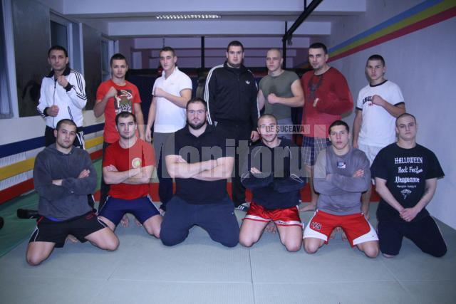 Ghiţă îşi pregăteşte armata de MMA