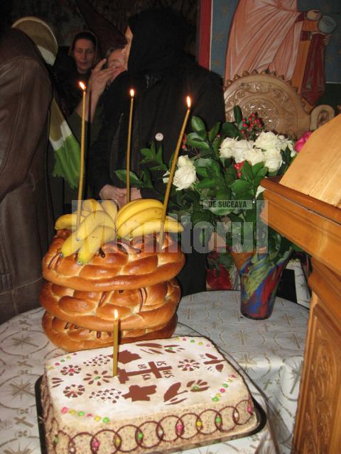 Slujbă arhierească, duminică, la Mănăstirea Voroneţ, în ziua Sfântului Daniil Sihastrul