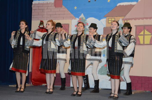 Dansuri populare din Moldova, ilustrate de Ansamblul artistic Rarăul