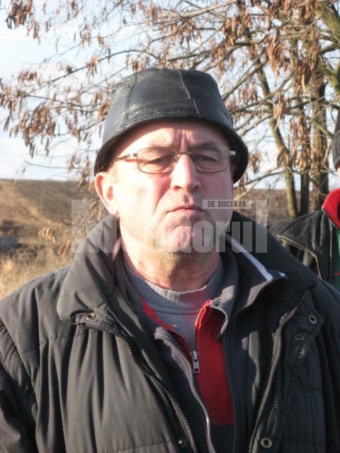 Vasile Spoială mesterul crucilor de gheaţă de la Bosanci