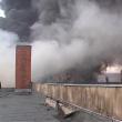 Incendiu de mari proporţii la depozitul de cauciucuri de la Slobozia-Grăniceşti