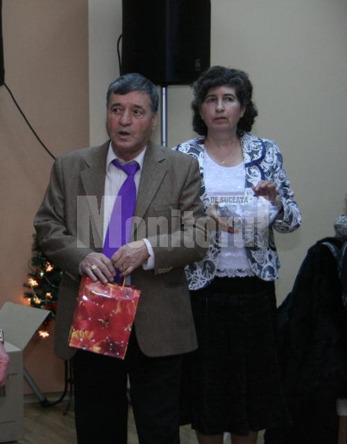 Dumitru Savu şi Ana Negru, doi dintre organizatorii Revelionului pensionarilor