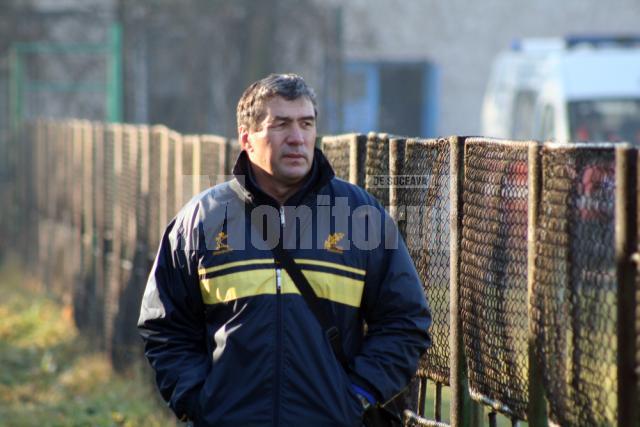 Antrenorul Constantin Vlad este mulţumit că de la echipă nu au plecat jucători