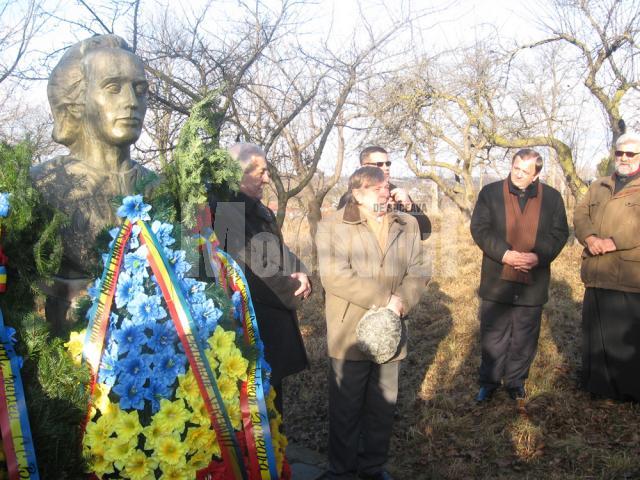Eminescu a fost omagiat la Călineşti Cuparencu
