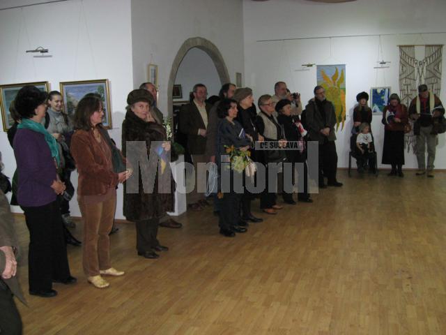 Participanţi la vernisajul Salonului Anual de Artă 2011
