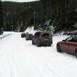 Maşini trase pe dreapta pentru ca nu puteau urca din caza zăpezii