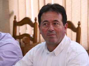 Primarul Ioan Moraru a lipsit de la întâlnirea cu aleşii locali