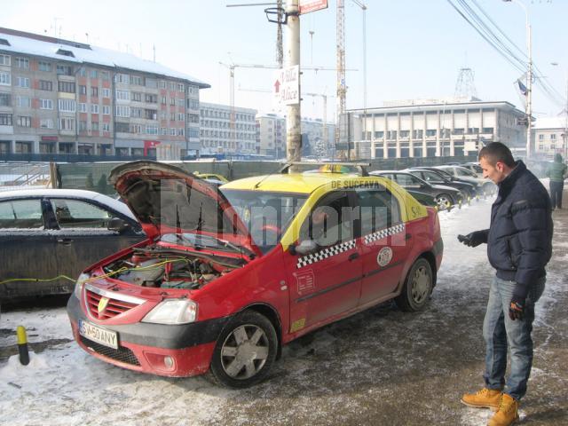 Inclusiv taximetriştii au avut probleme în a-şi porni maşinile