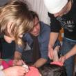 Voluntari englezi fac terapie cu bolnavii de la Sasca