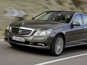 Mercedes E-Klasse Diesel Hybrid va consuma de 4,2 litri