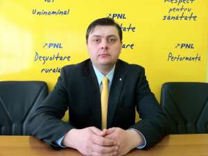 Marius Zmău: „Modul în care Guvernul PD-L şi-a bătut joc de absorbţia fondurilor europene este încă o pagină ruşinoasă în istoria tranziţiei româneşti”