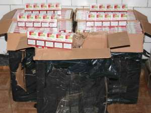 Peste 34 000 de pachete de ţigări de contrabandă găsite în apropierea frontierei cu Ucraina