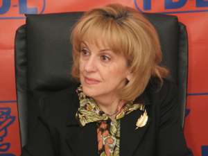 Sanda-Maria Ardeleanu: „Opoziţia nu are dreptul de a aduce obiecţii legii pe care nu a venit să o modifice şi să o voteze”