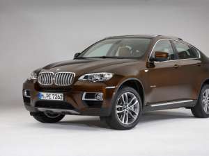 BMW X6 Facelift vine la Geneva