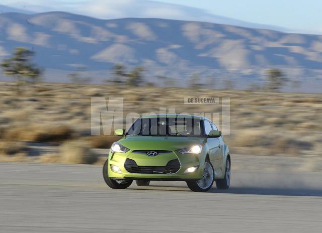 Hyundai Veloster sparge tiparele