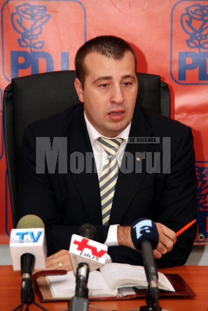 Lucian Harşovschi :„Cursurile vor fi susţinute de traineri certificaţi, specializaţi în managementul campaniilor electorale şi comunicare politică”