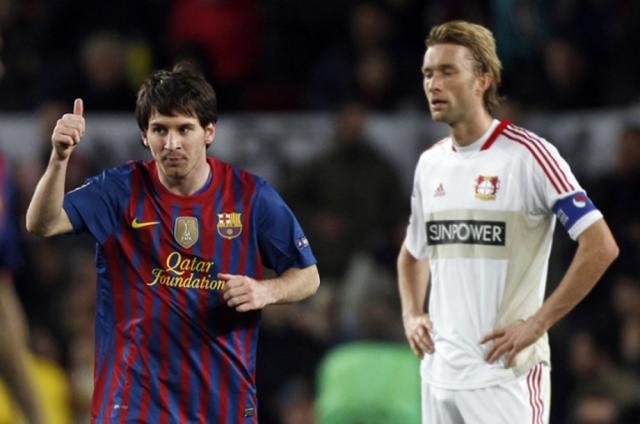 Messi este primul fotbalist care marchează cinci goluri într-un meci de Liga Campionilor