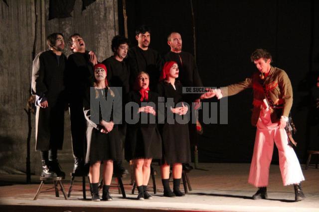 Piesa de teatru „Ivan Turbincă” pe scena suceveană