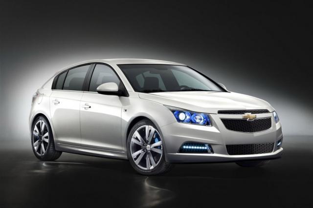 Chevrolet Cruze Hatchback intră pe segmentul lui Golf