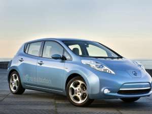Nissan extinde gama de vehicule electrice