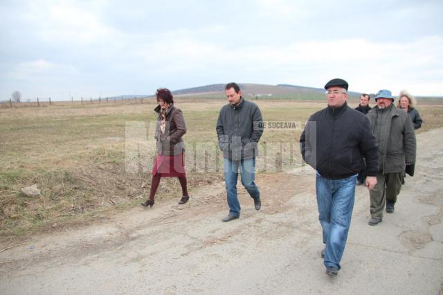 Ion Lungu a dat luni startul lucrărilor de amenajare a noului cimitir de la Iţcani