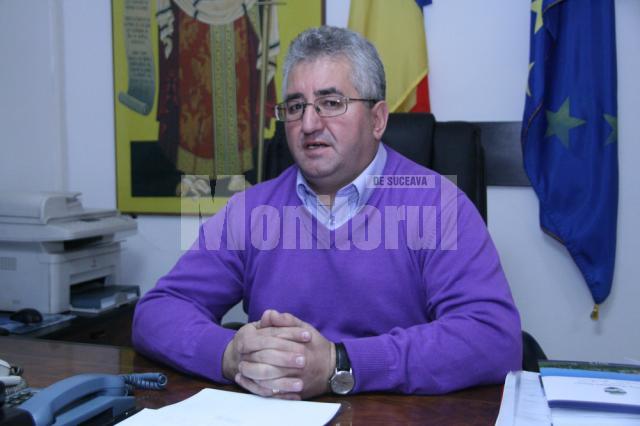 Ion Lungu:“De luni, 2 aprilie, vor începe să lucreze la străzi, întâi la frezat şi apoi la turnare asfalt”