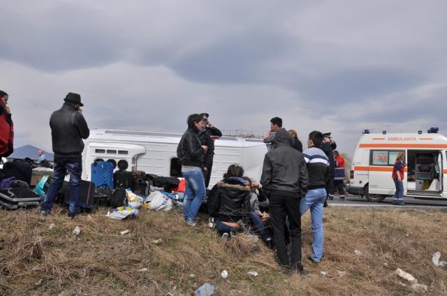 Copii şi artişti suceveni, răniţi într-un accident la Buzău. Foto: OPINIA DE BUZAU