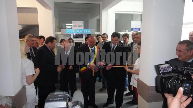Noul ambulatoriu din cadrul Spitalului Municipal Rădăuţi, inaugurat ieri