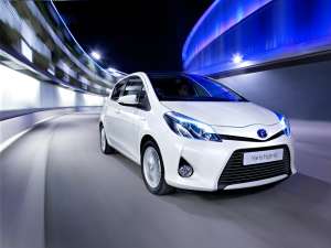 Toyota a demarat producția noului Yaris Hybrid