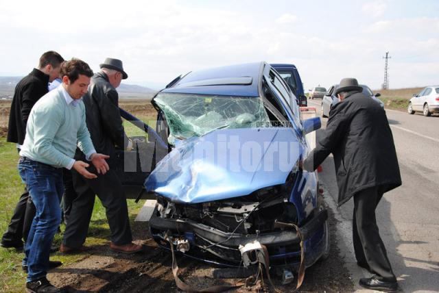 Accidentul petrecut la Dărmăneşti, în urma căruia un bătrân a murit, iar alte cinci persoane au fost rănite