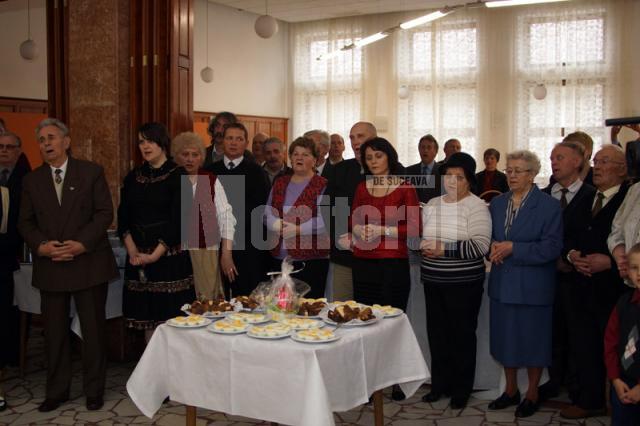 Ceremonialul „împărţirii cu oul sfinţit”