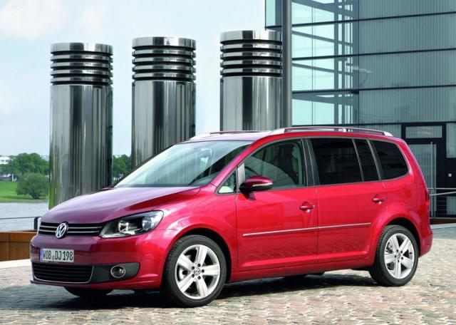 Volkswagen Touran, compact și flexibil