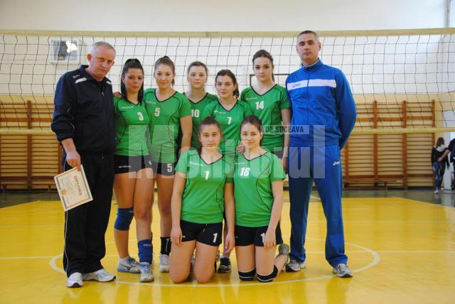 Echipa Şcolii Miron Costin din Suceava a devenit vicecampioană naţională la ONSŞ